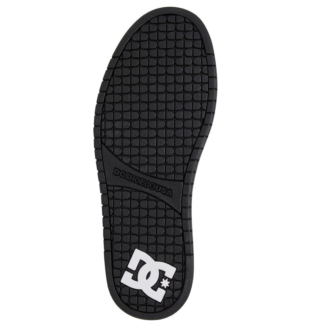 Featuring a black sole with a textured grid pattern, the Men’s Court Graffik Shoes from DC Shoes showcase DCSHOECOUSA text along the arch and a standout white DC logo with star detail near the heel—signature elements inspired by the iconic puffy silhouette of the Court Graffik.