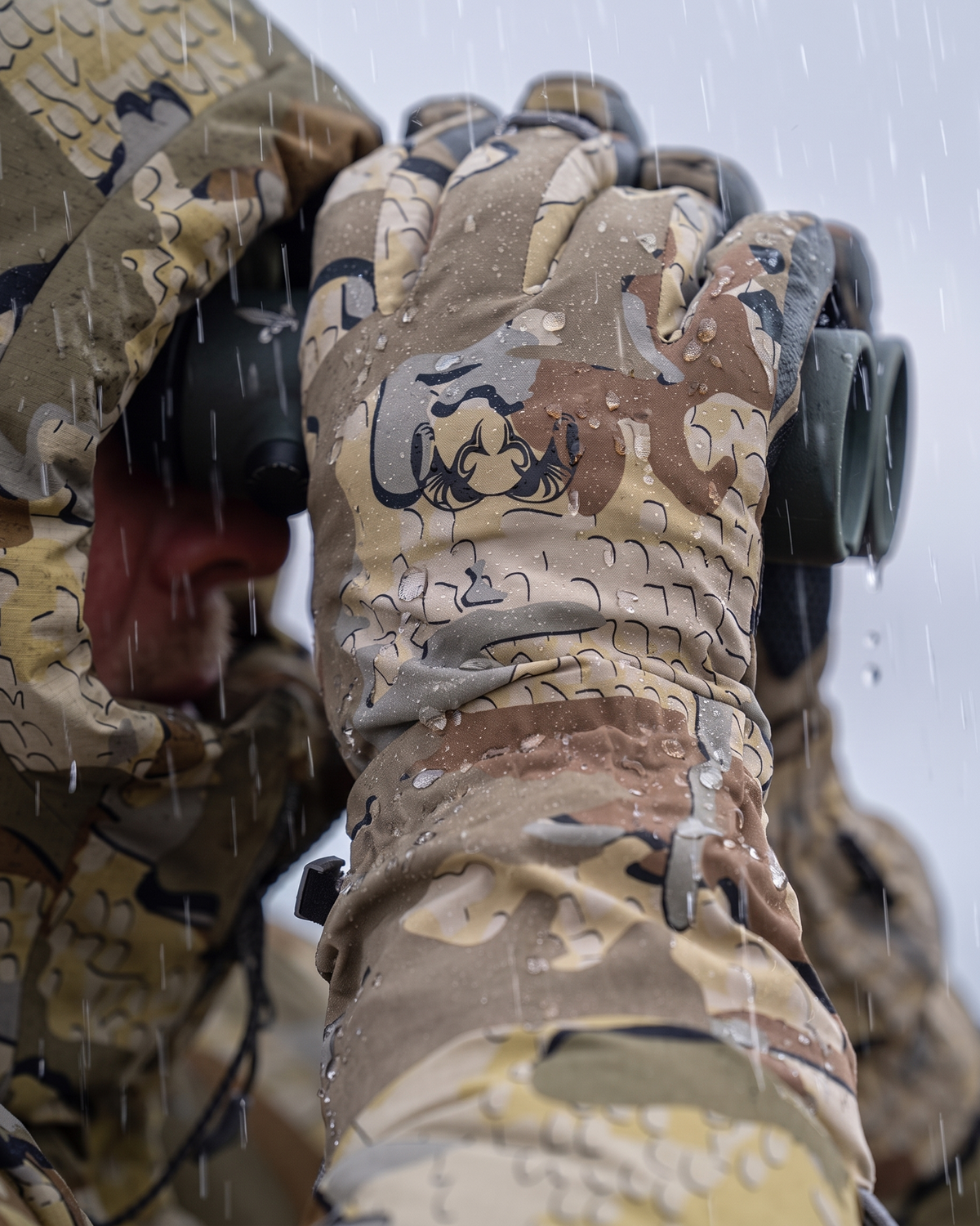Yukon Hardshell Glove | Vias