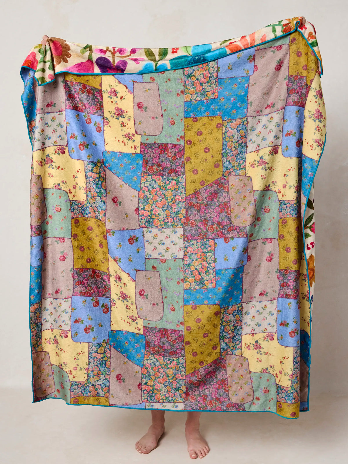 Double-Sided Cozy Throw Blanket - World Is A Better Place
