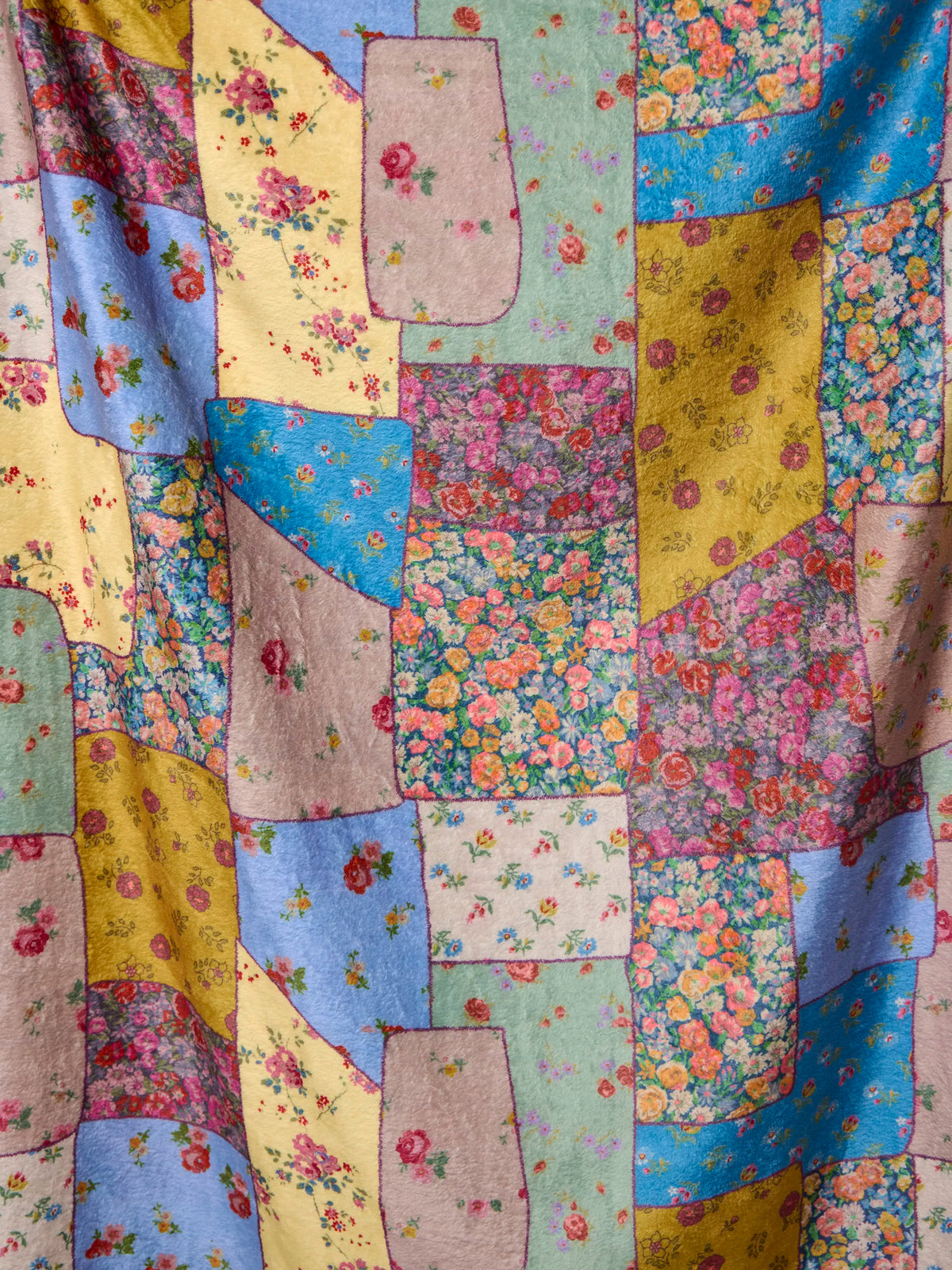 Double-Sided Cozy Throw Blanket - World Is A Better Place
