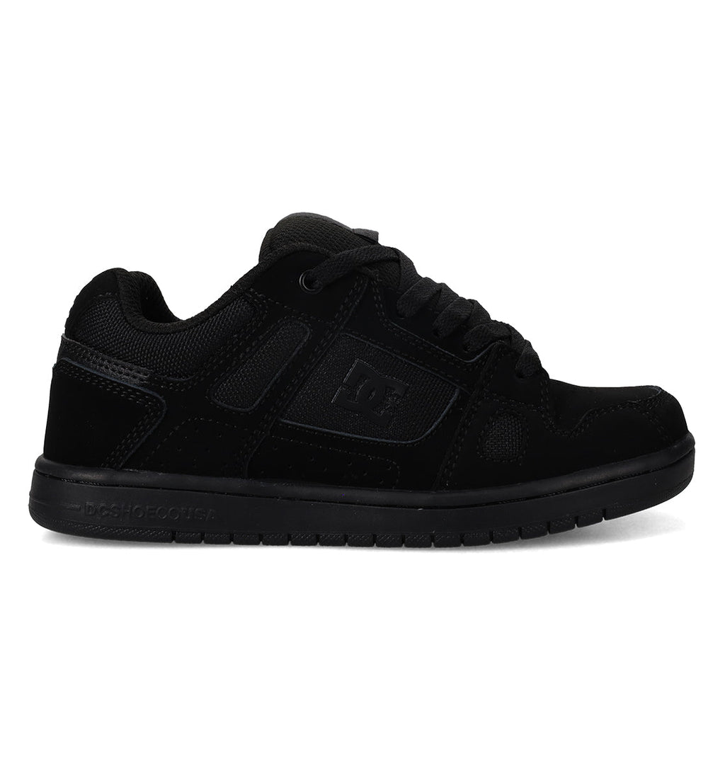 The Kids’ Stag Shoes by DC Shoes are black low-top skate shoes featuring a flat, durable cupsole, mesh and suede details, and the signature DC Shoes logo on the side. They come with black laces, an oversized puff tongue, and a padded collar to provide comfort and support.