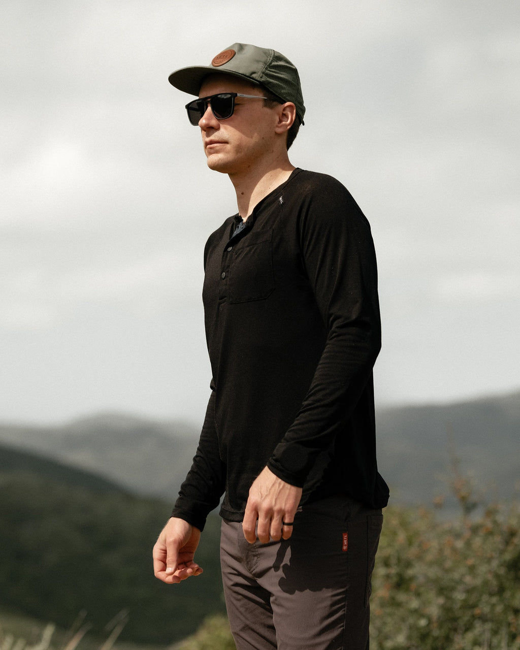 Departed Featherweight Travel Henley Pocket Tee