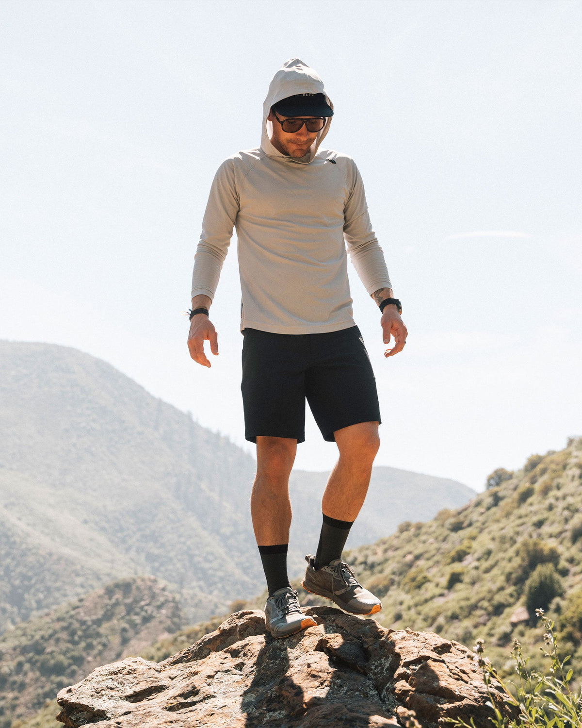 Virtue Hybrid Shorts 9"