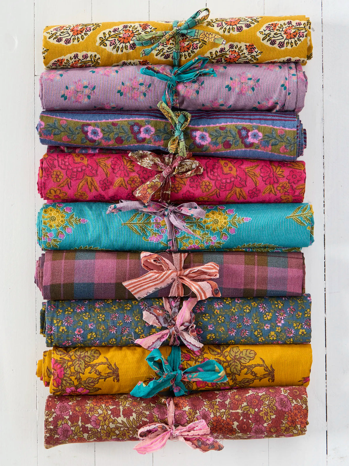 Mix & Match Cotton Pillowcase, Single - Garden Block Stamp Gold
