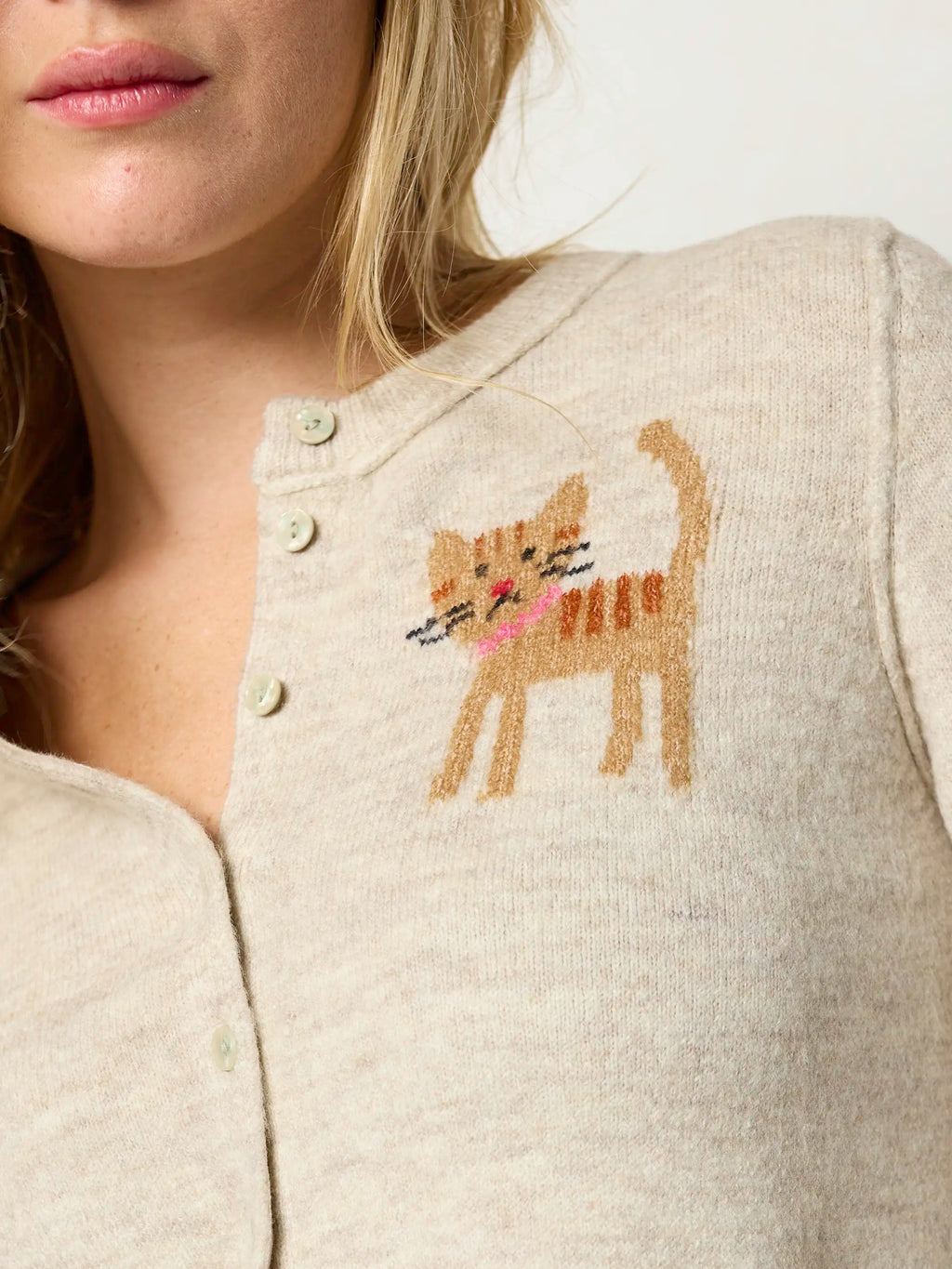 Intarsia Icon Cardigan Sweater - Cream Cat