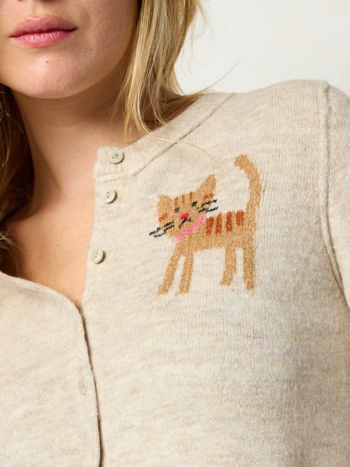 Intarsia Icon Cardigan Sweater - Cream Cat