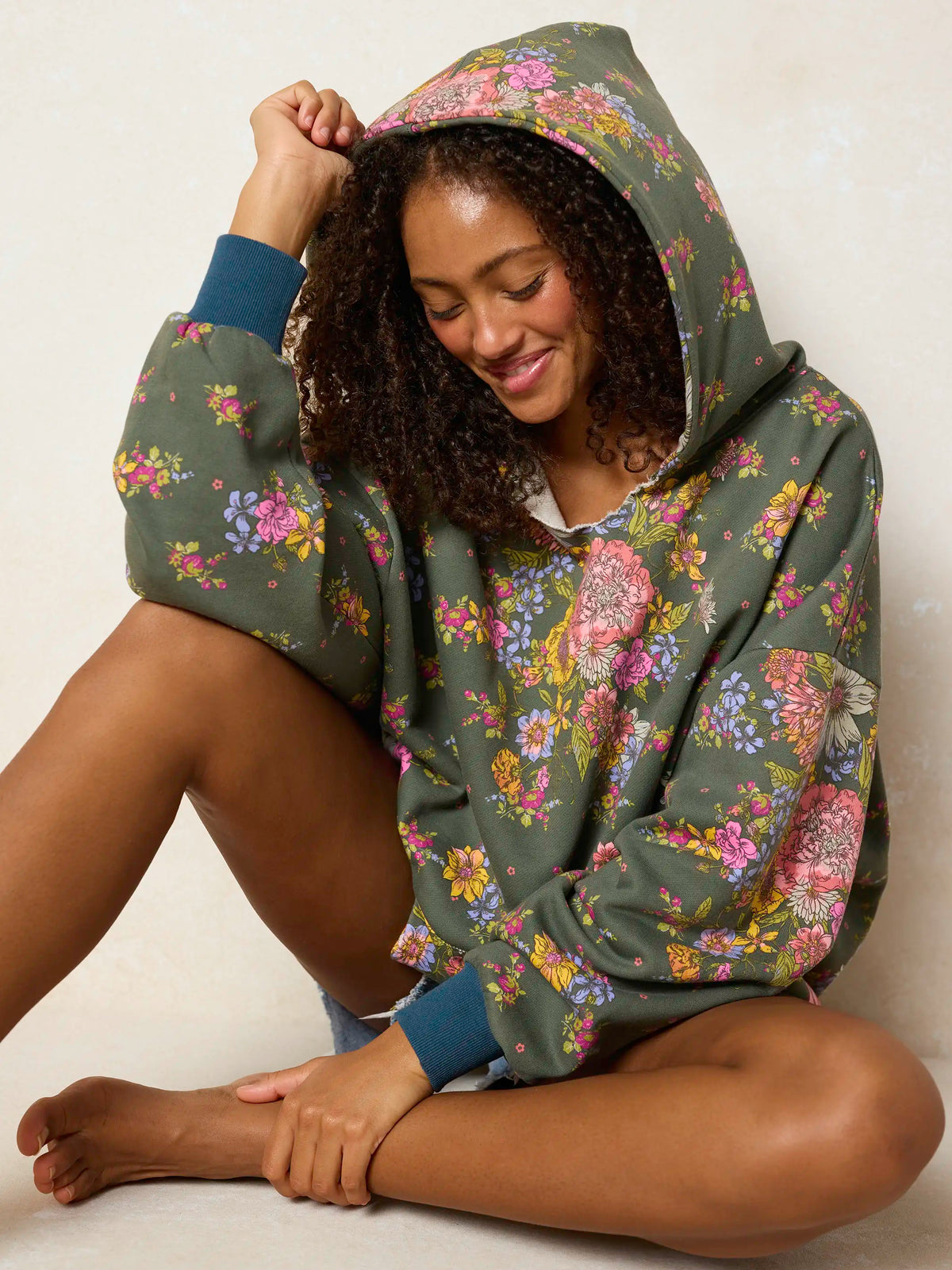 Oversized Printed Hoodie - English Garden Charcoal