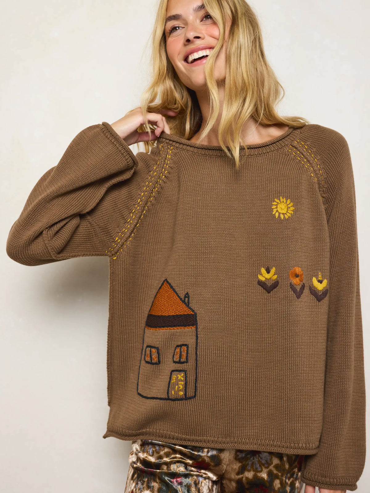 Easy Embroidered Raglan Cotton Sweater - Brown Cabin