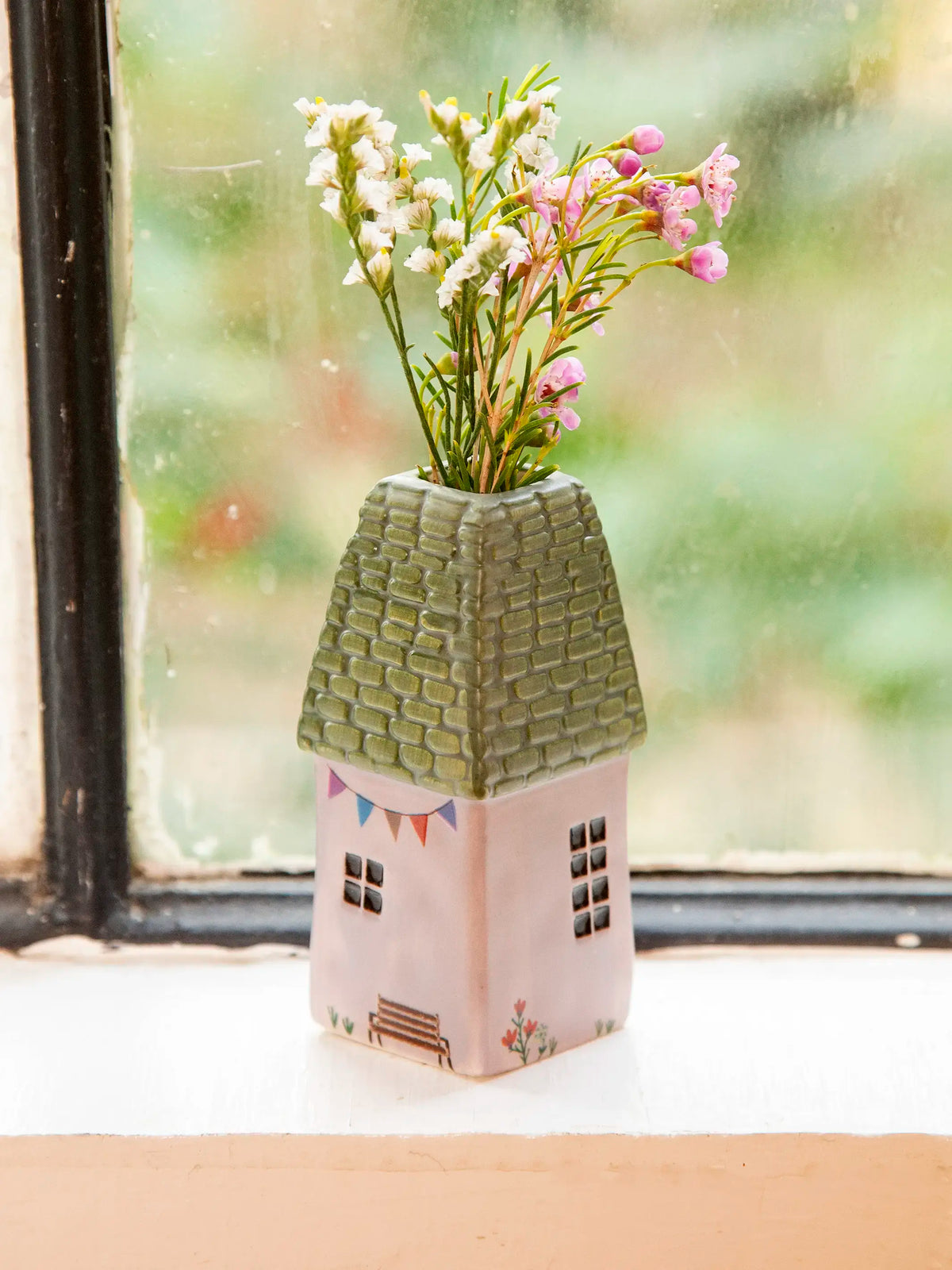 Cottage Bud Vase - Grateful