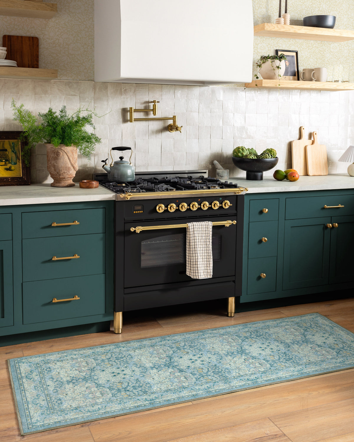 2-5x7_kitchen