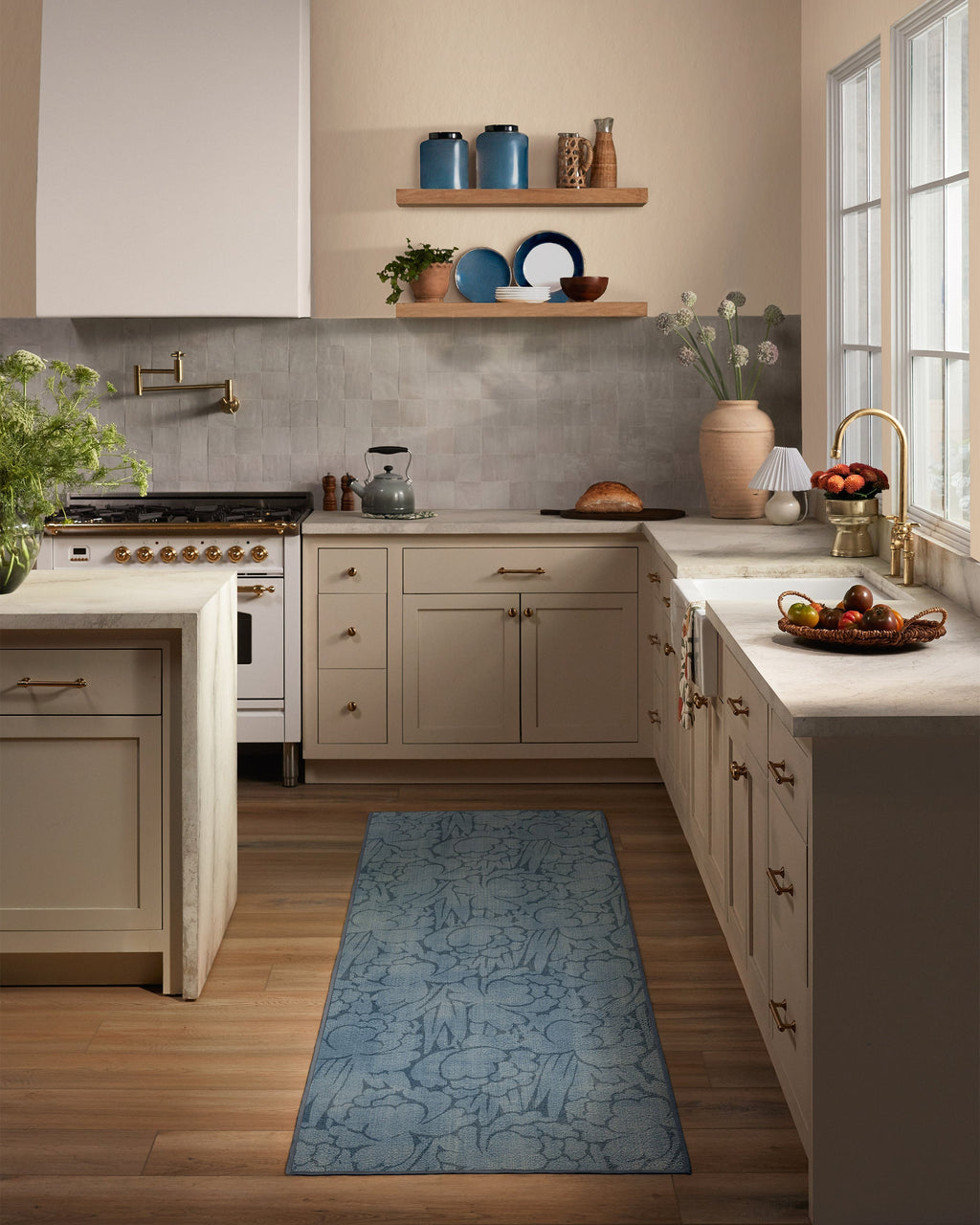2-5x7_kitchen