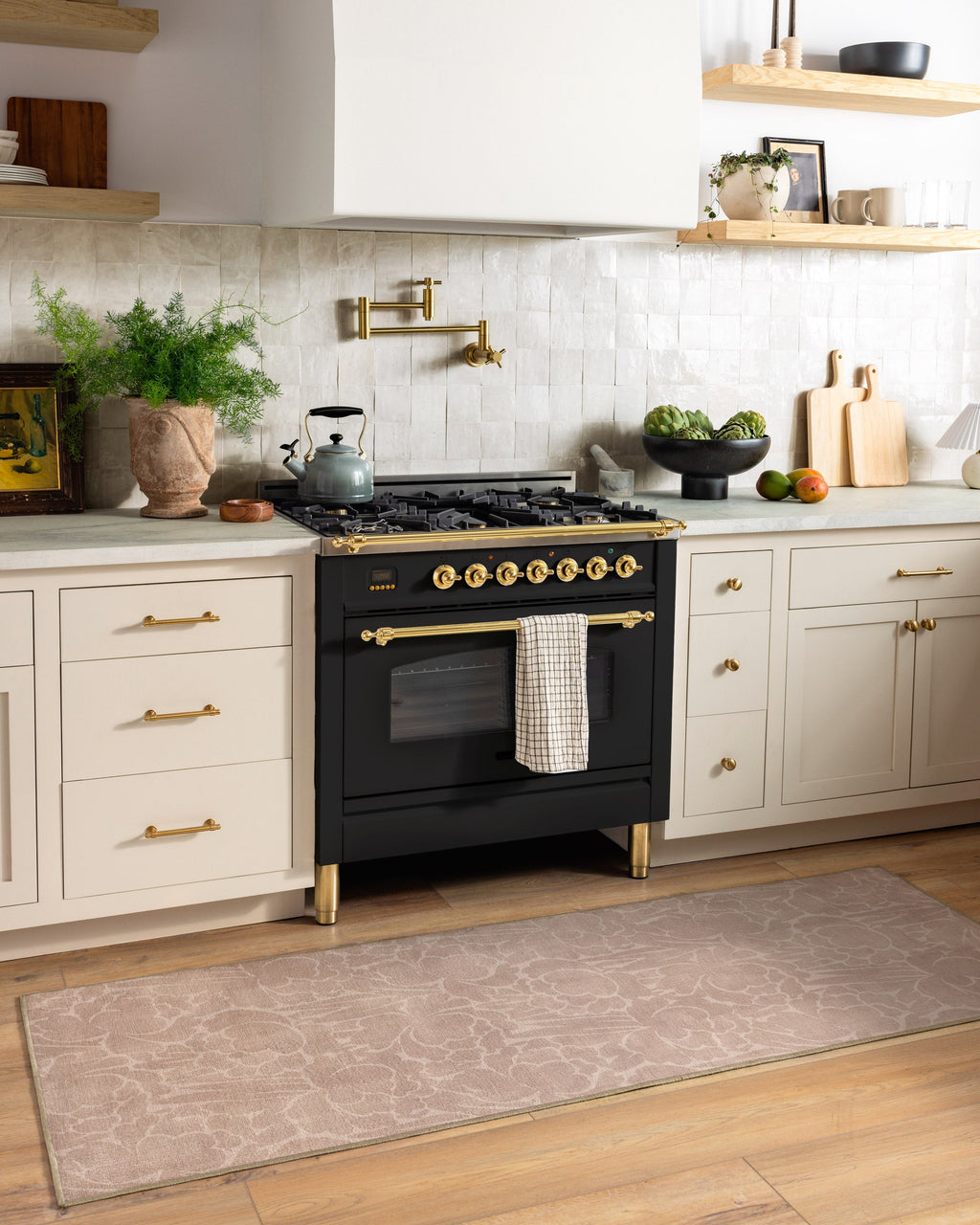 2-5x7_kitchen