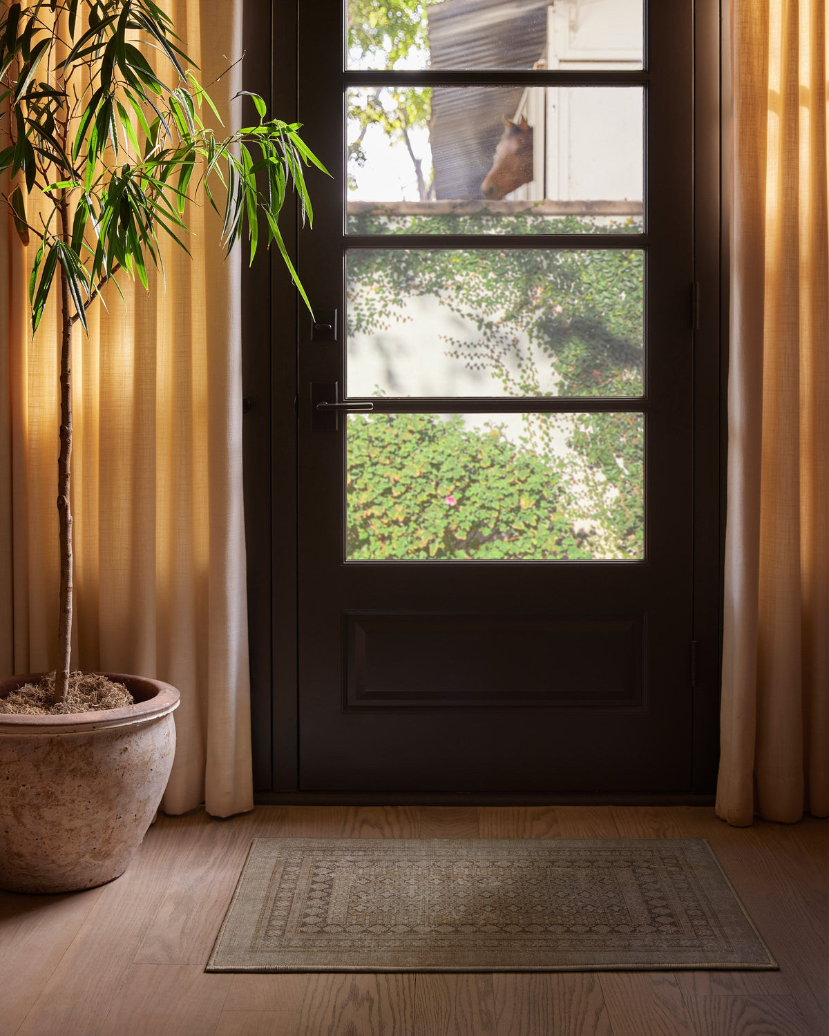 2x3_entryway