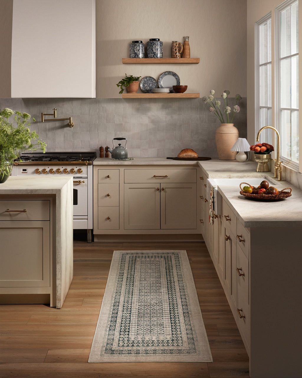 2-5x7_kitchen