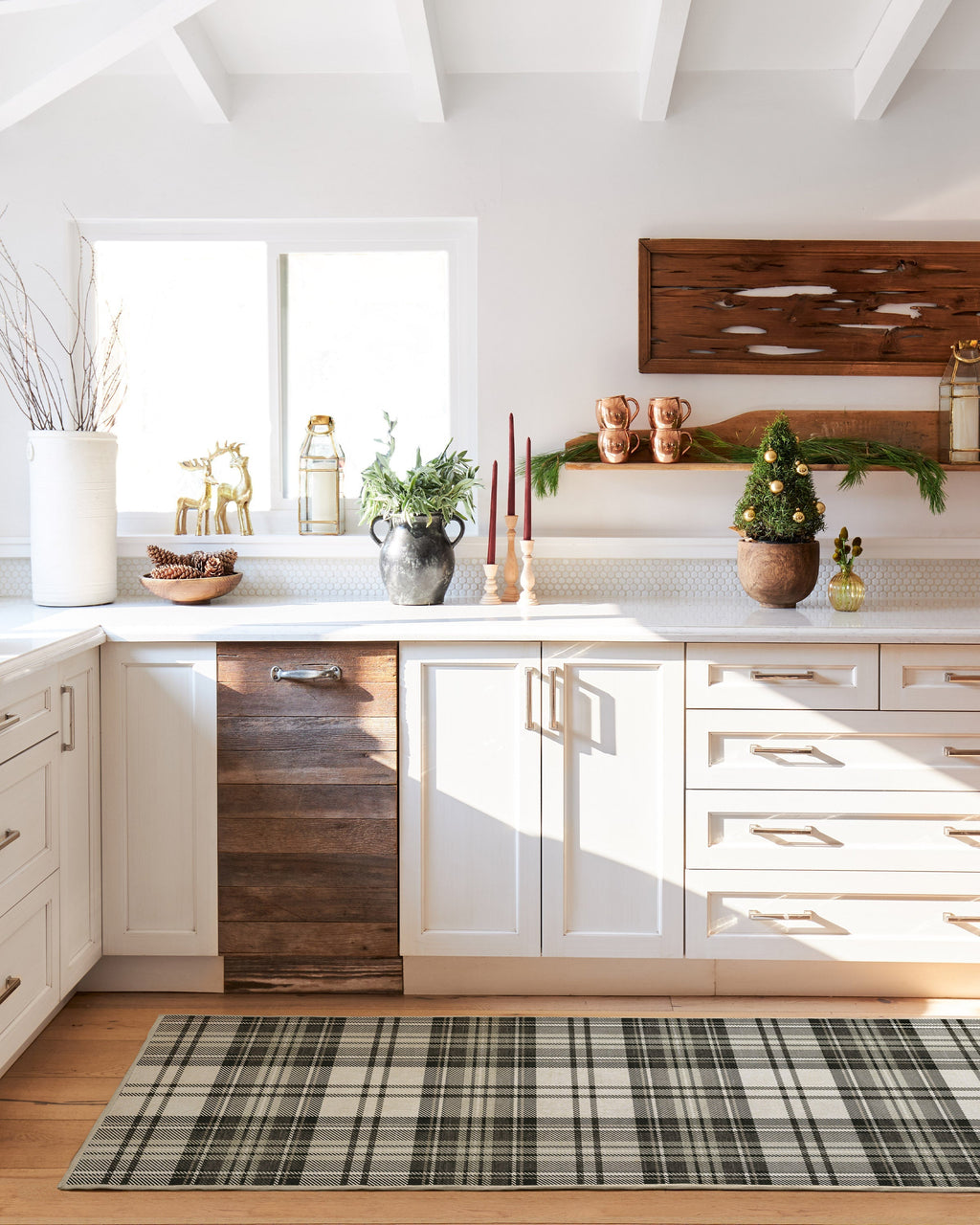 2-5x7_kitchen