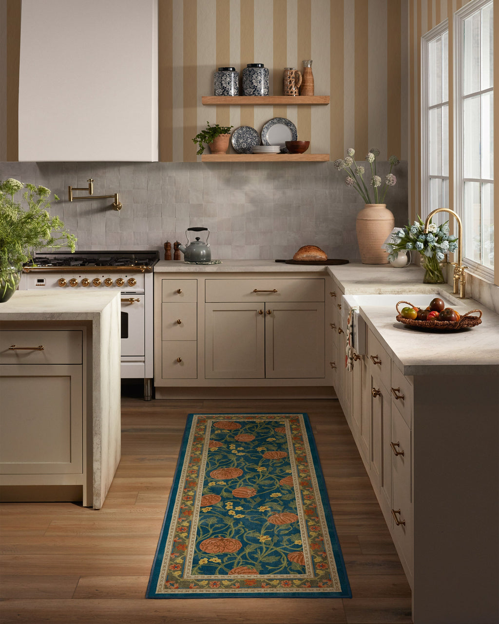 2-5x7_kitchen