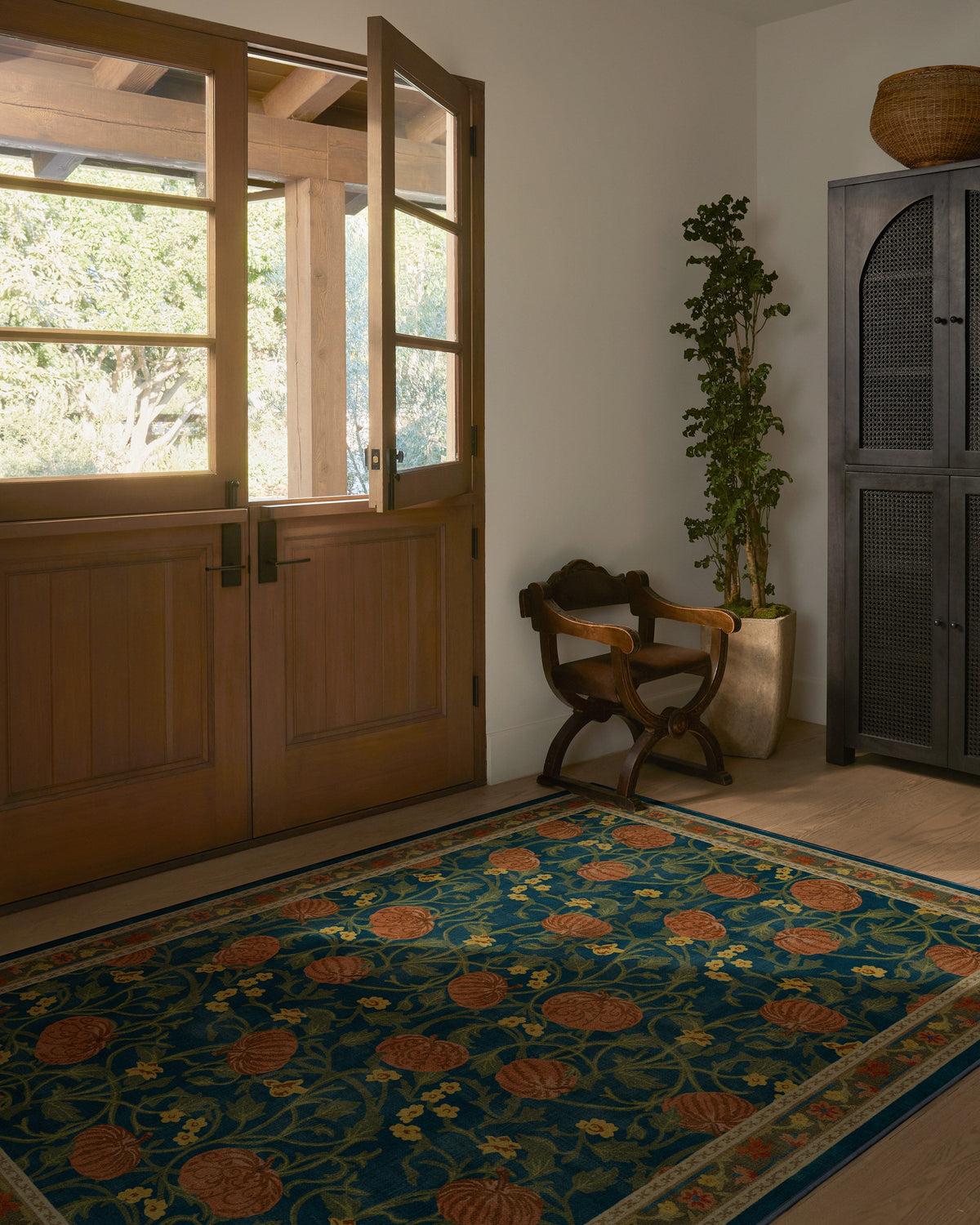5x7_entryway