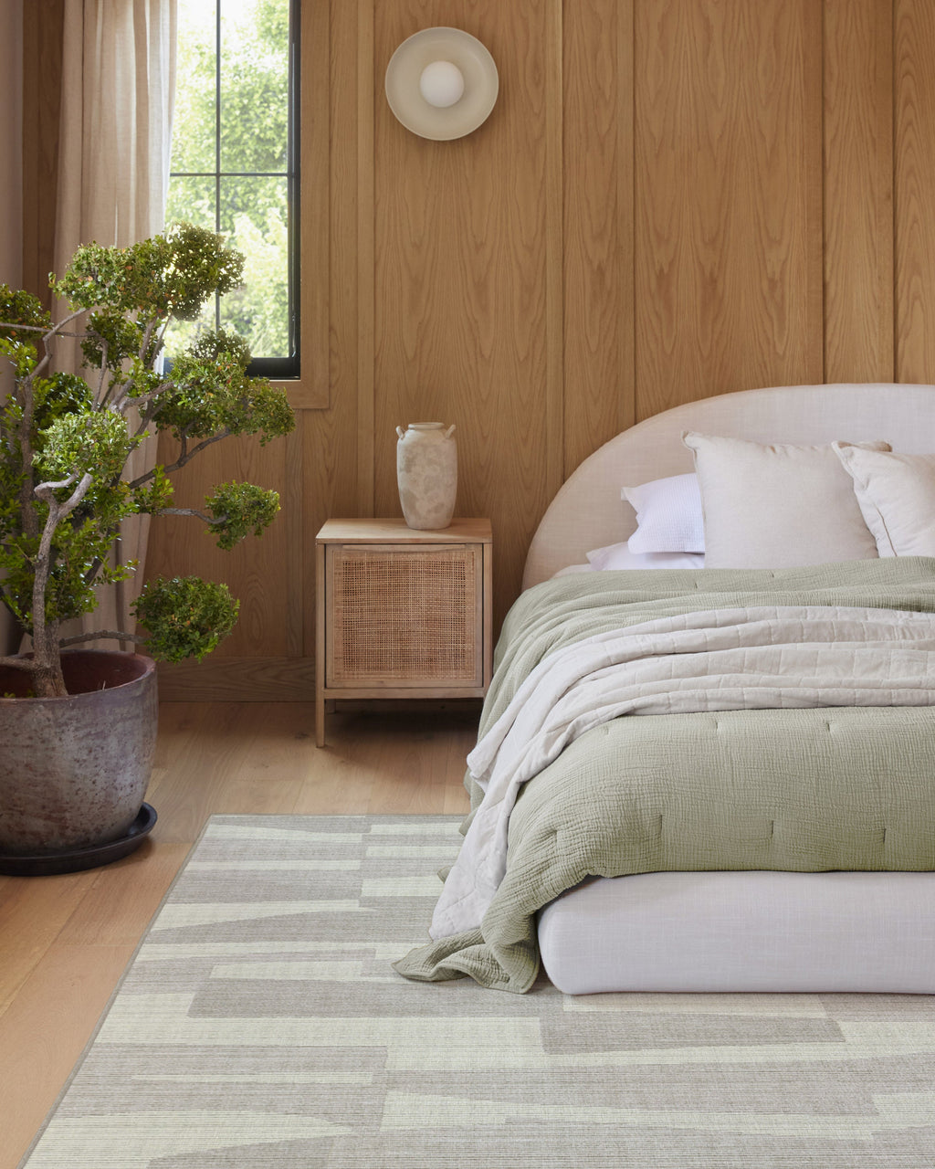 8x10_bedroom