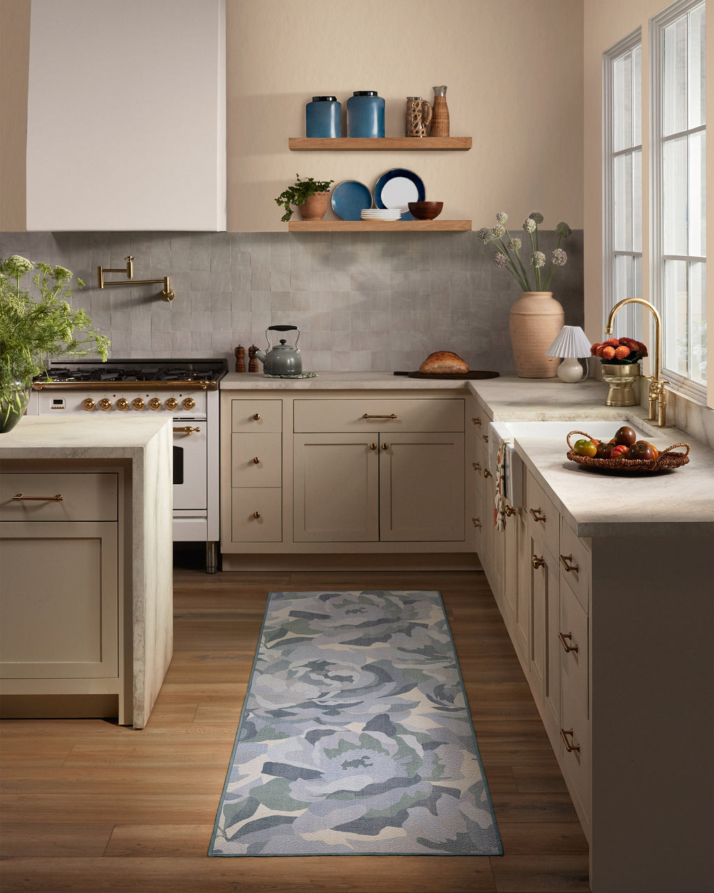 2-5x7_kitchen