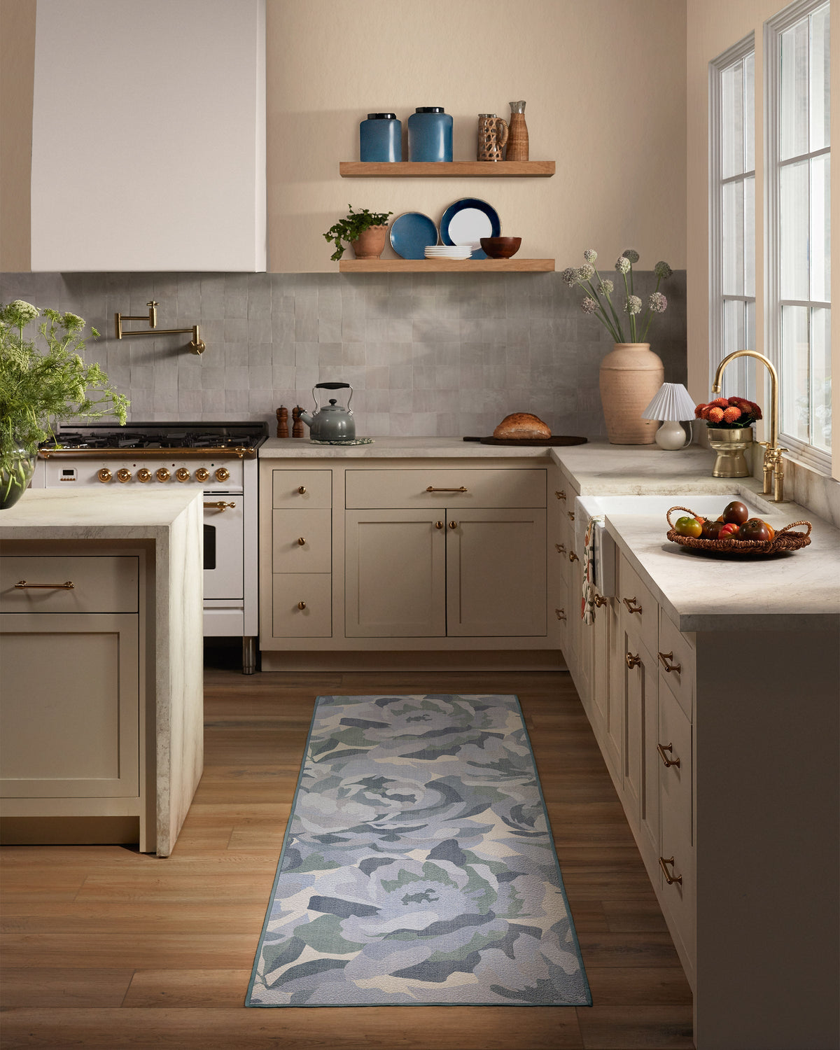 2-5x7_kitchen