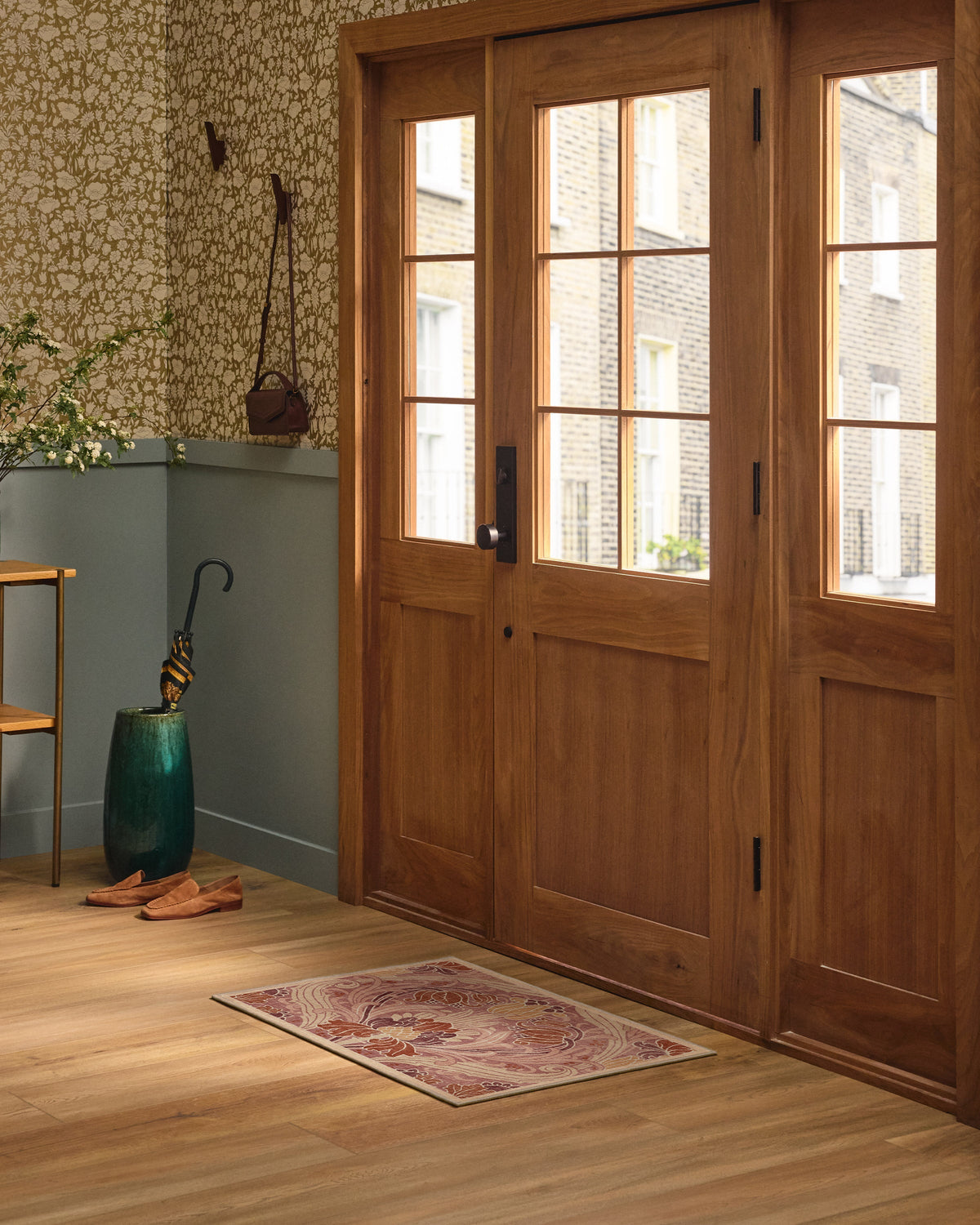 2x3_entryway