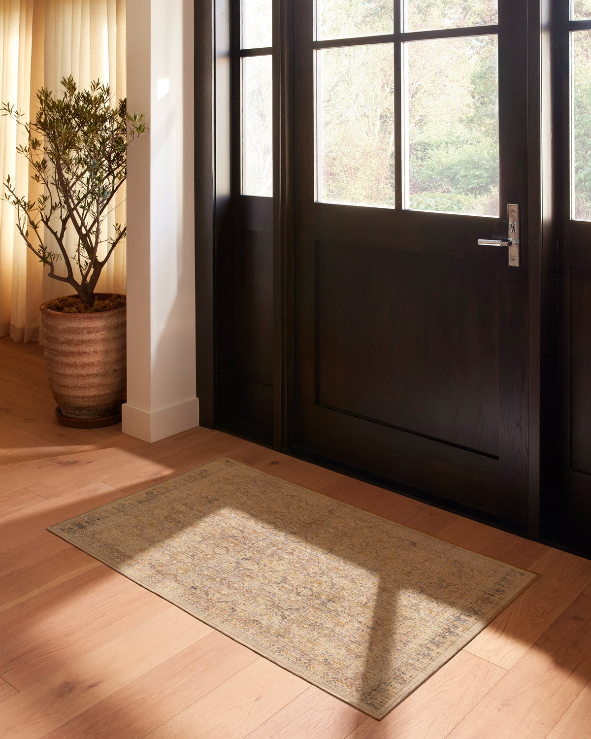 3x5_entryway