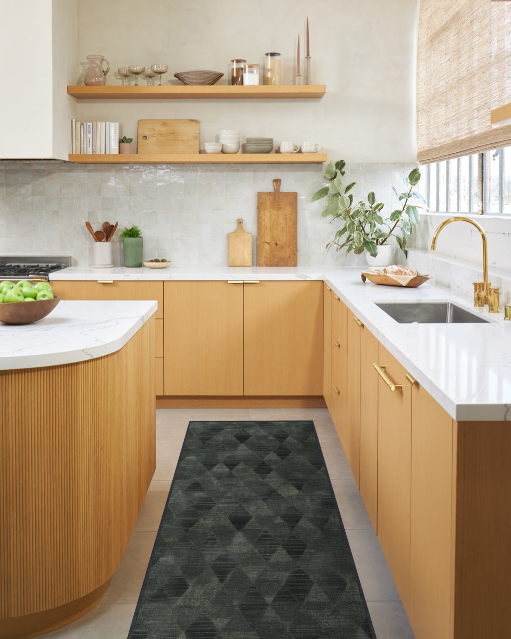 2-5x7_kitchen