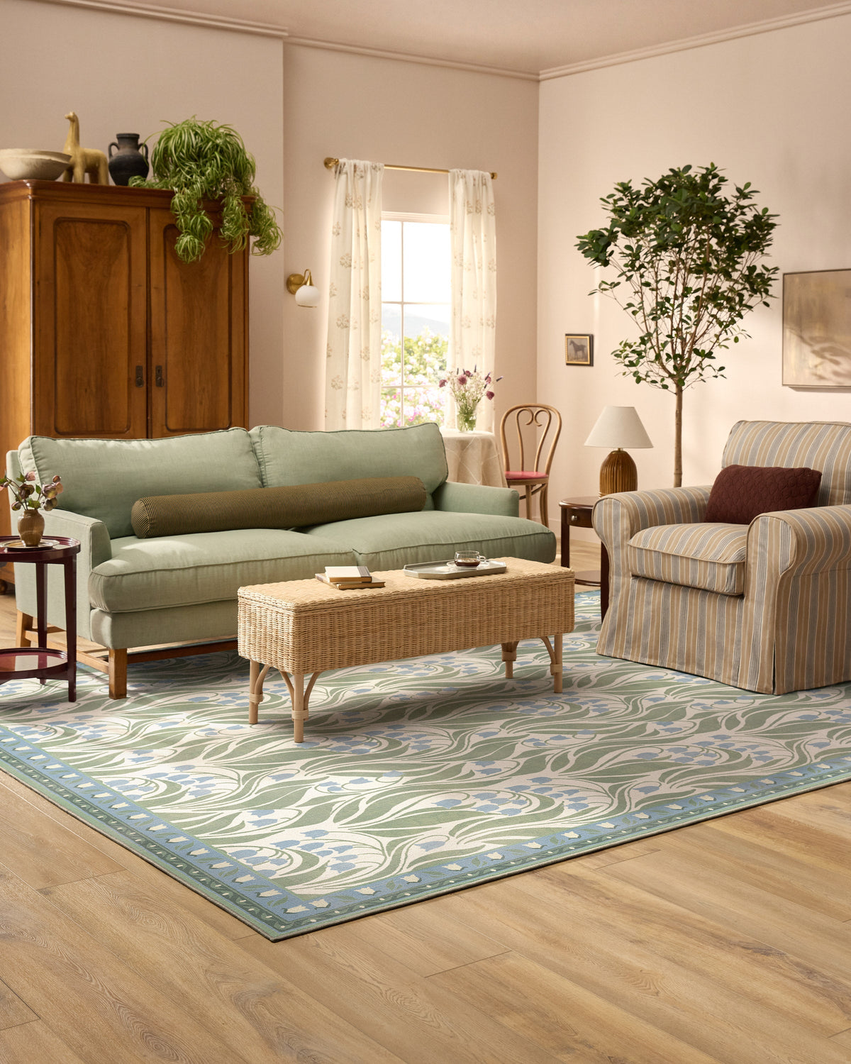 9x12_living_room