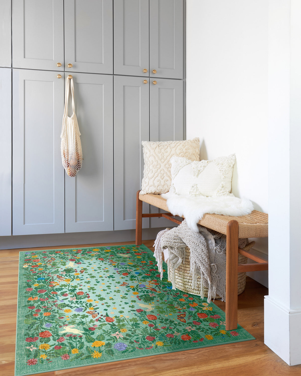 5x7_entryway