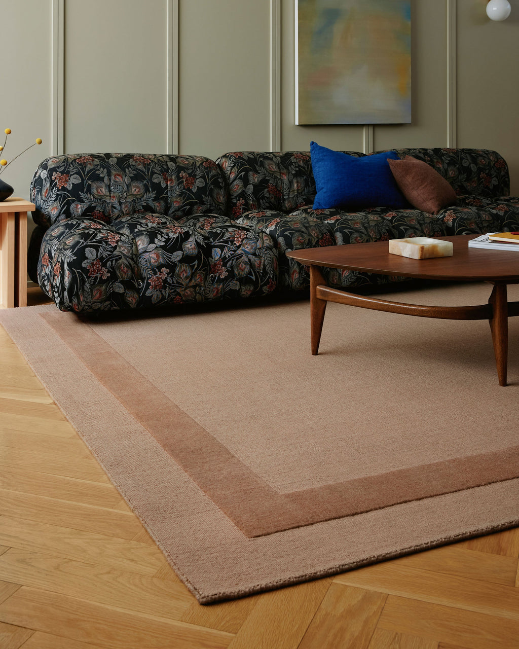 8x10_living_room
