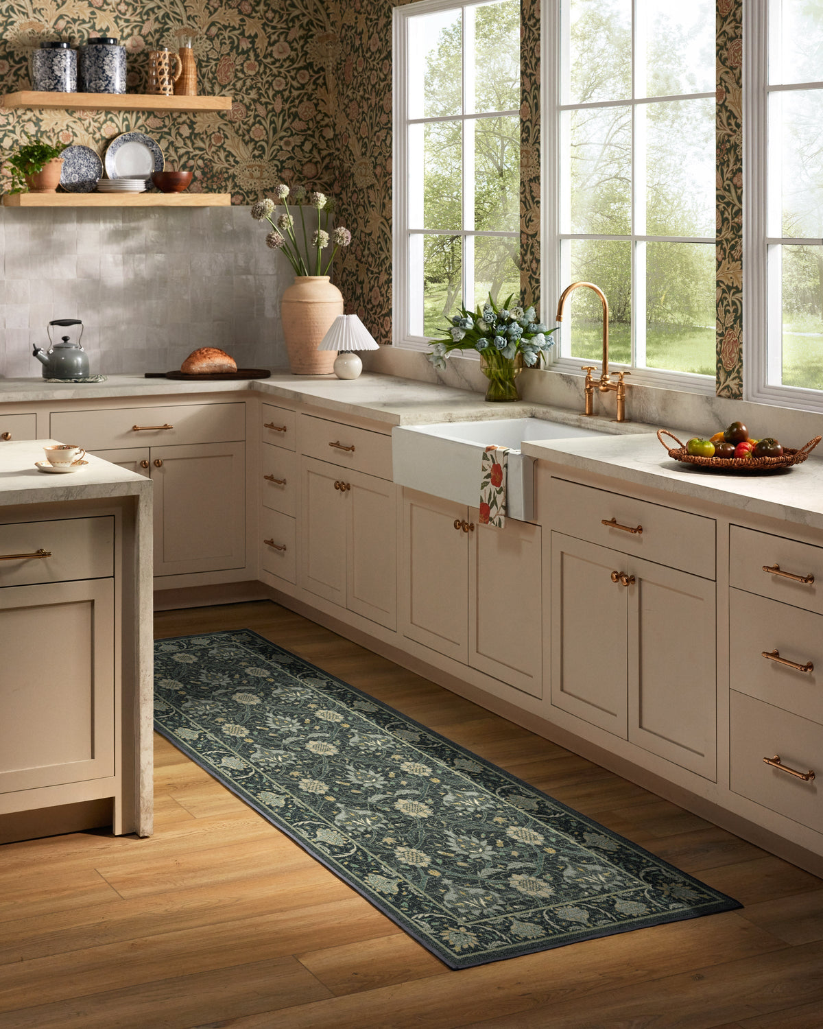 2-5x7_kitchen