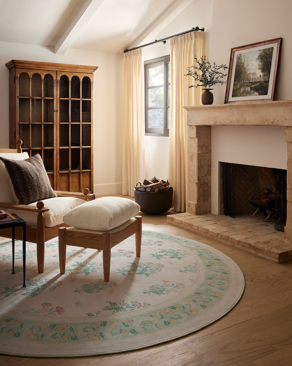 8R_living_room