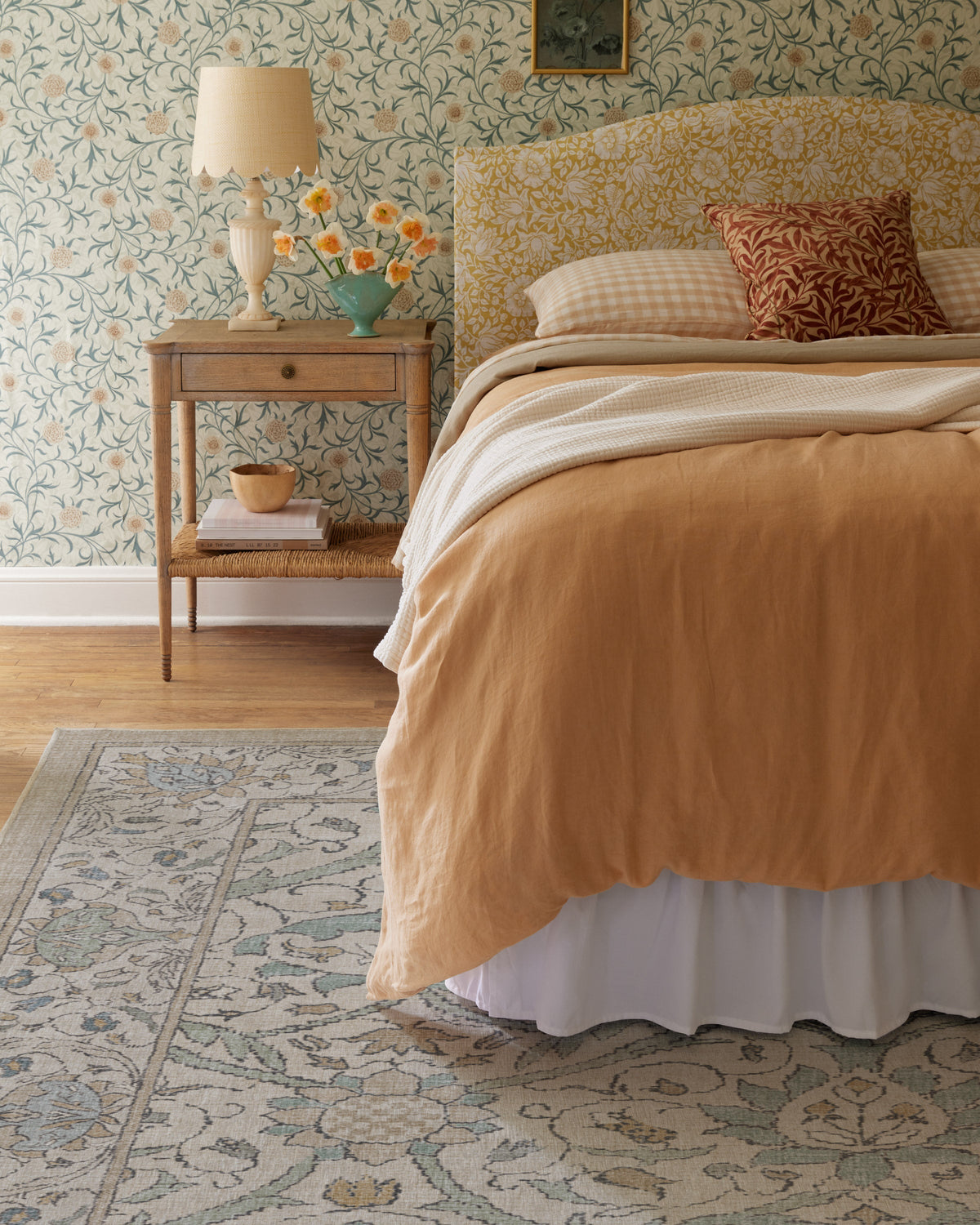8x10_bedroom