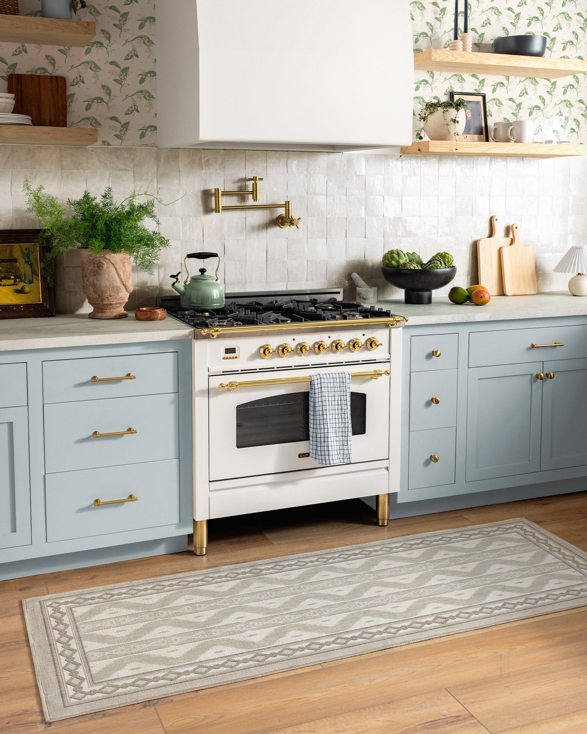 2-5x7_kitchen