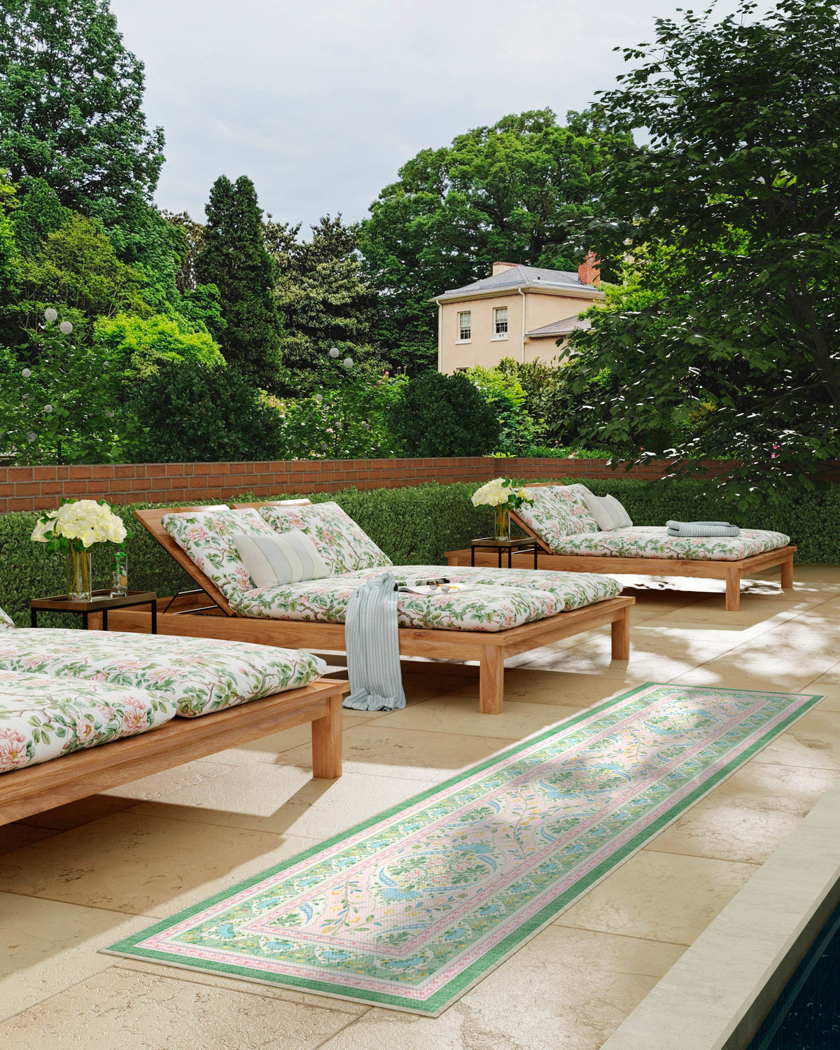 2-5x10_outdoor