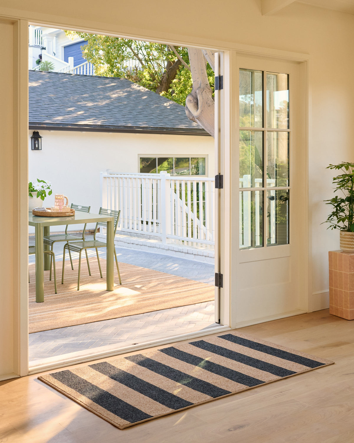 3x5_entryway