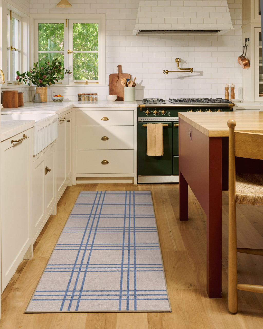 2-5x7_kitchen
