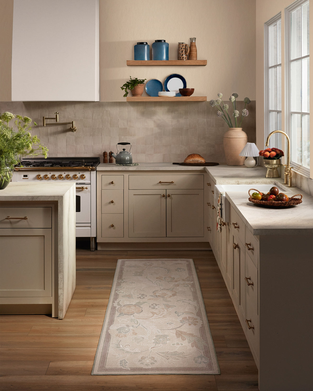 2-5x7_kitchen