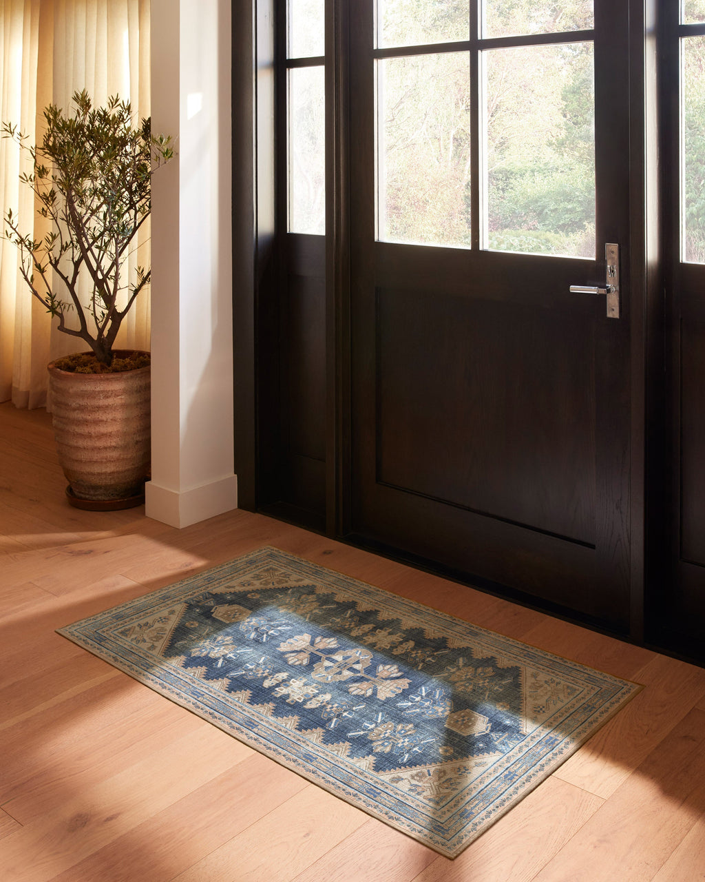 3x5_entryway