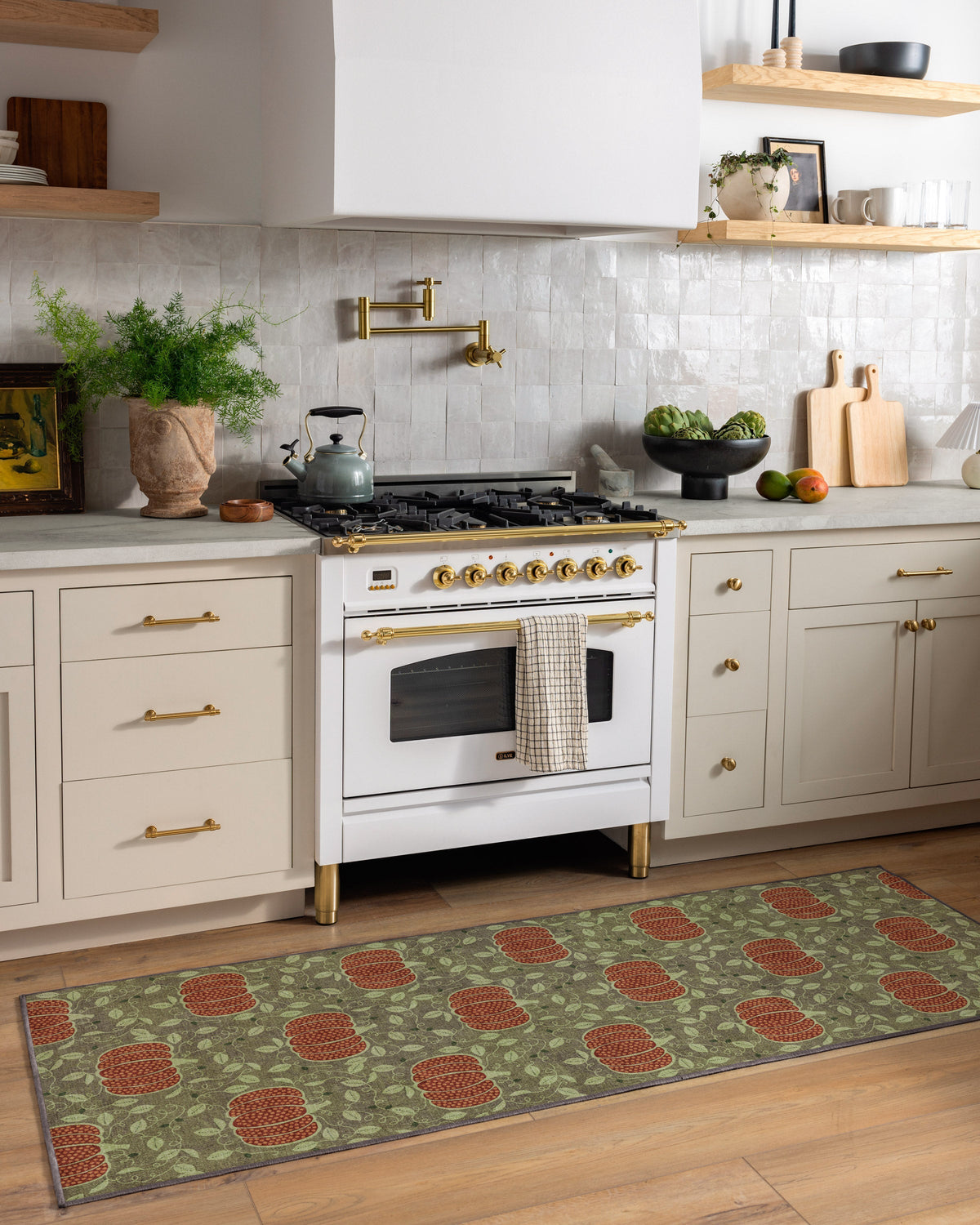 2-5x7_kitchen
