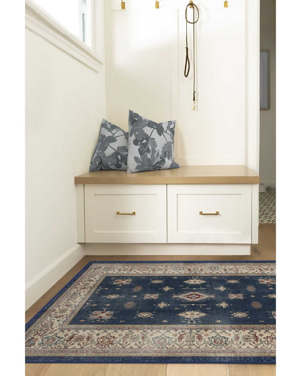 3x5_entryway